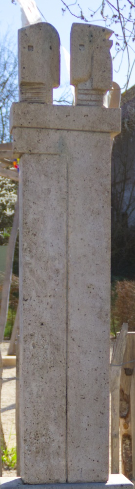 Ausschnitt Statue Ambros